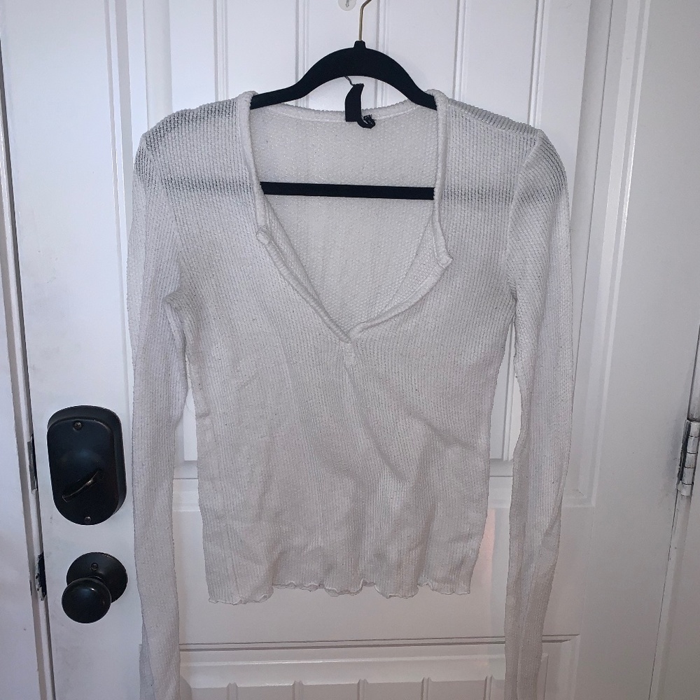 Knit long sleeve shirt